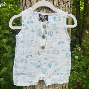 NWOT Emma Jean Baby Beach-Print Cotton Romper Shortall in Light Blue & White